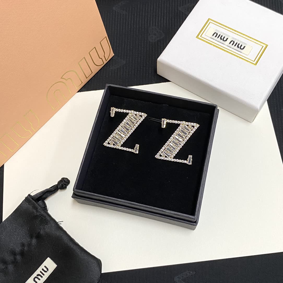 Miu Miu Z Letter Earrings